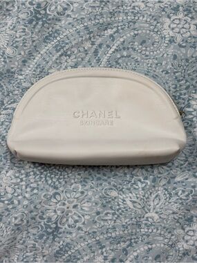 CHANEL White Skincare Cosmetic Pouch